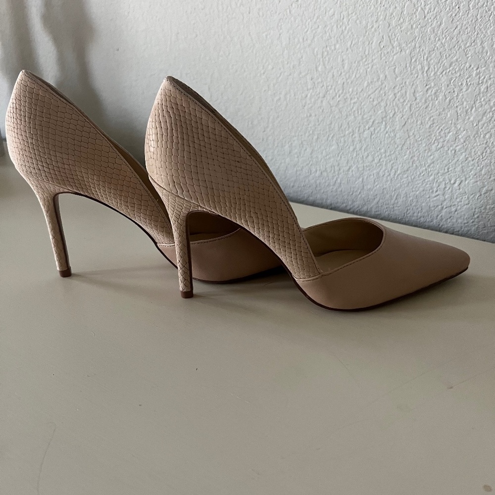 Vince Camuto tan heels
